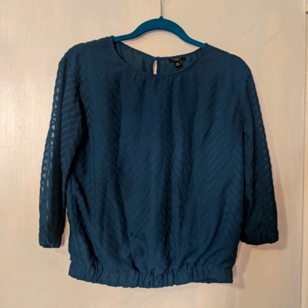 3/4 Sleeve Dressy Top